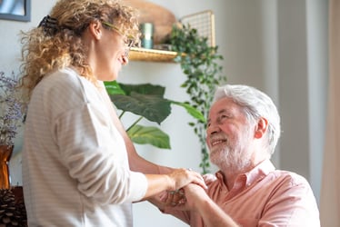 Spot the Signs: Is It Time for a Loved One to Move to Senior Living?