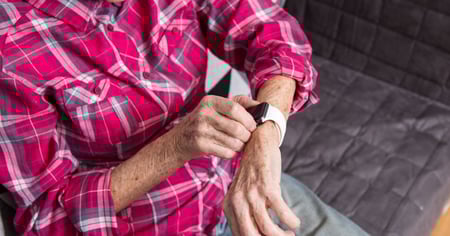 How to Create a Senior-Friendly Technology Setup at Home