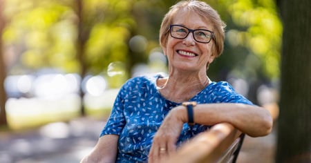 How Outdoor Time Boosts Well-Being for Older Adults