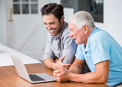 callout-father-and-son-at-computer