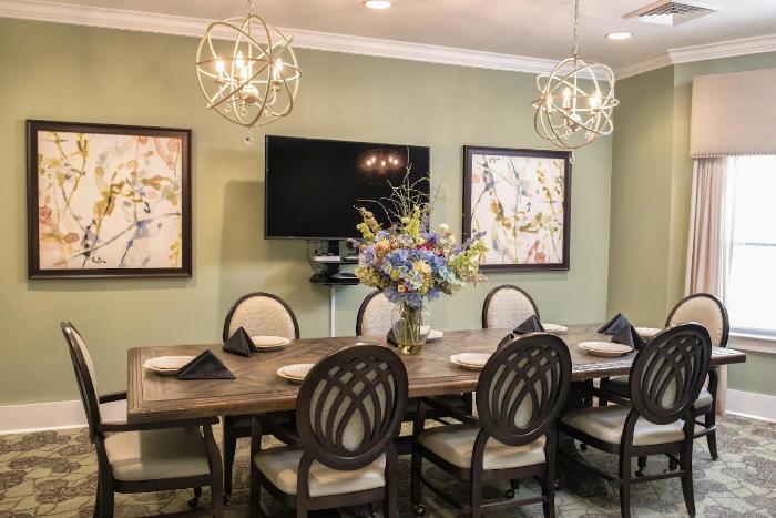 Richmond Dining Area