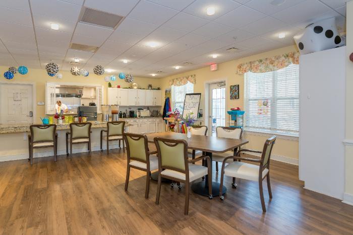 Cottage of Fredericksburg Dining Area