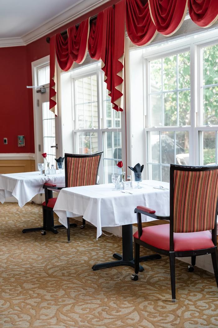 Cary Dining Area