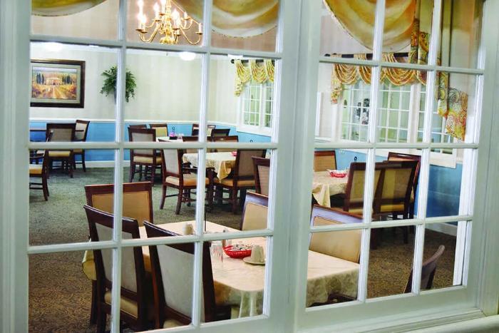 Kinston Dining Area