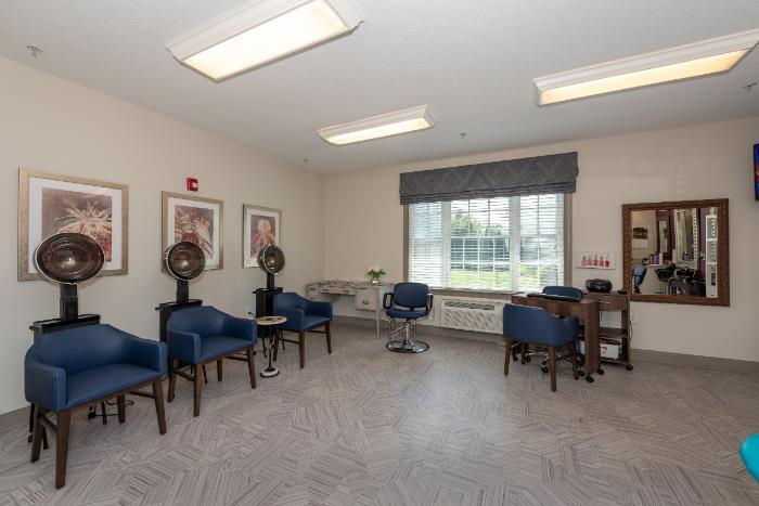 Salisbury Salon