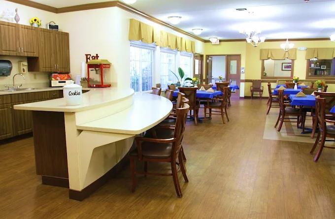 Steele Creek Dining Area 2