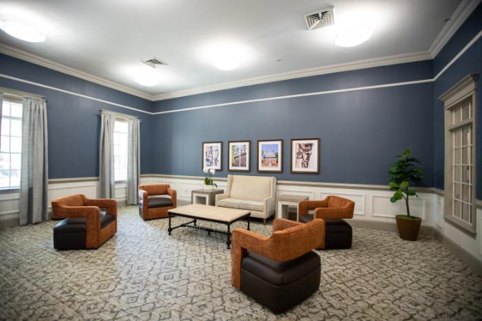 Williamsburg Interior 4