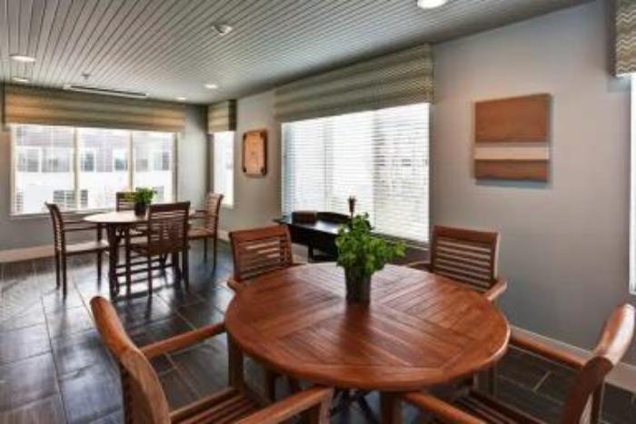 the-piper-dining-area