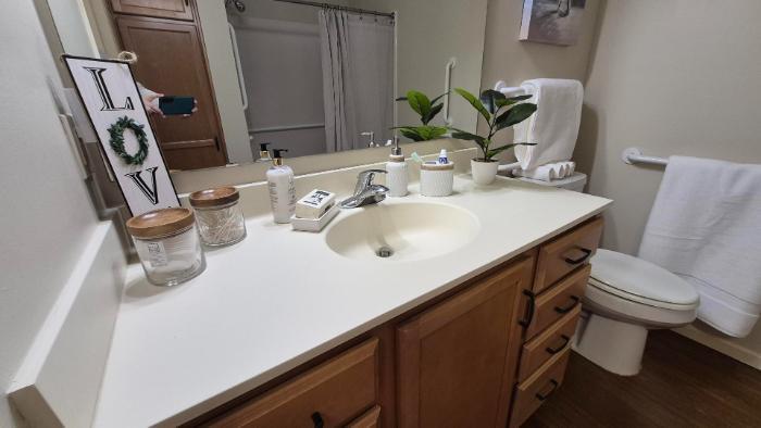 The Shores Bathroom