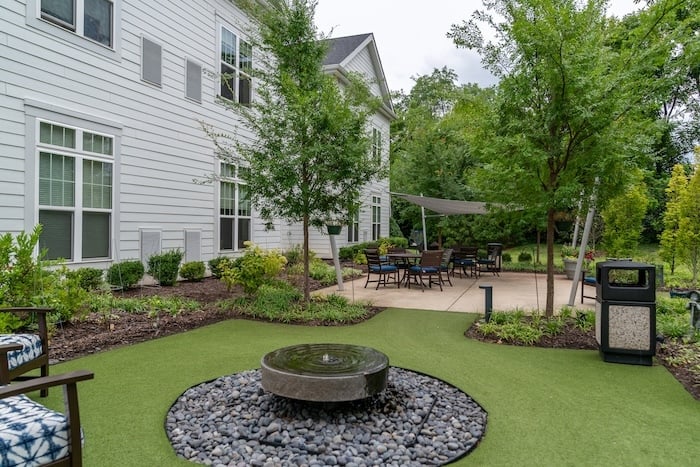 White Springs Exterior 4