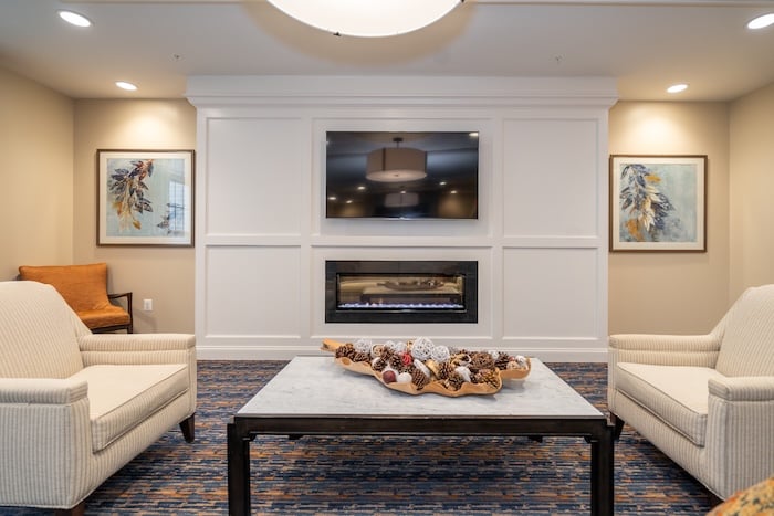 White Springs Interior 3