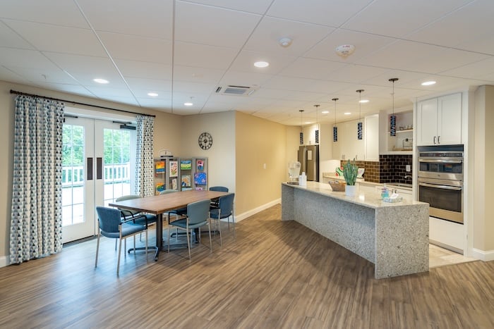 White Springs Interior 6