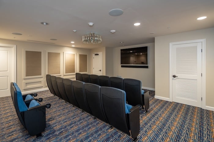White Springs Interior 9