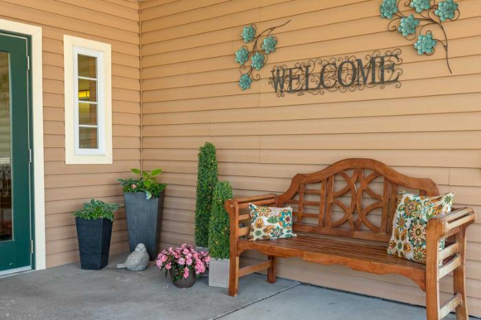 Grinnell Front Entry 3