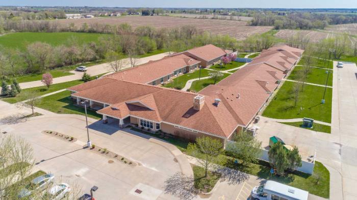 Indianola Exterior 2