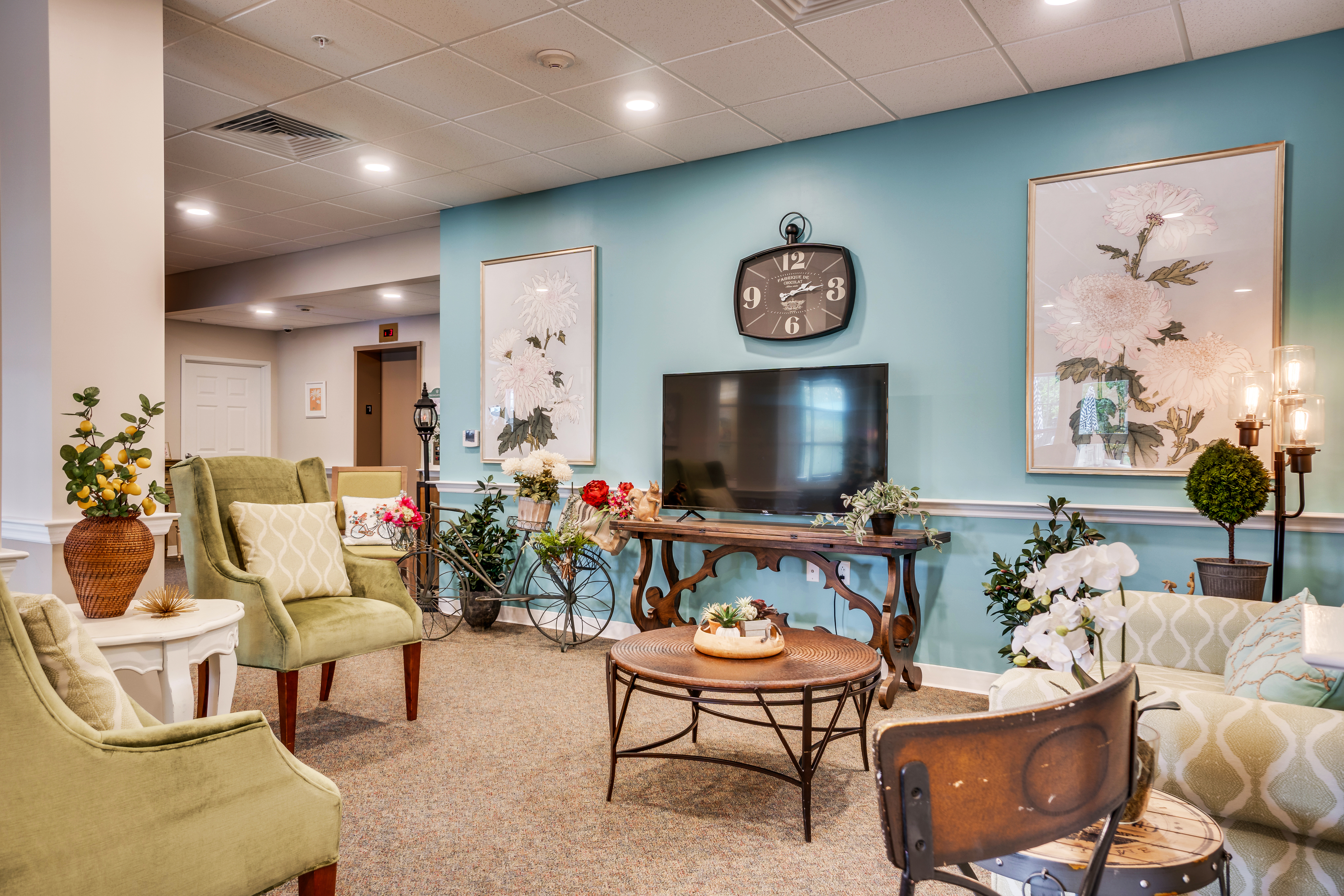 Greenbrier common area 1
