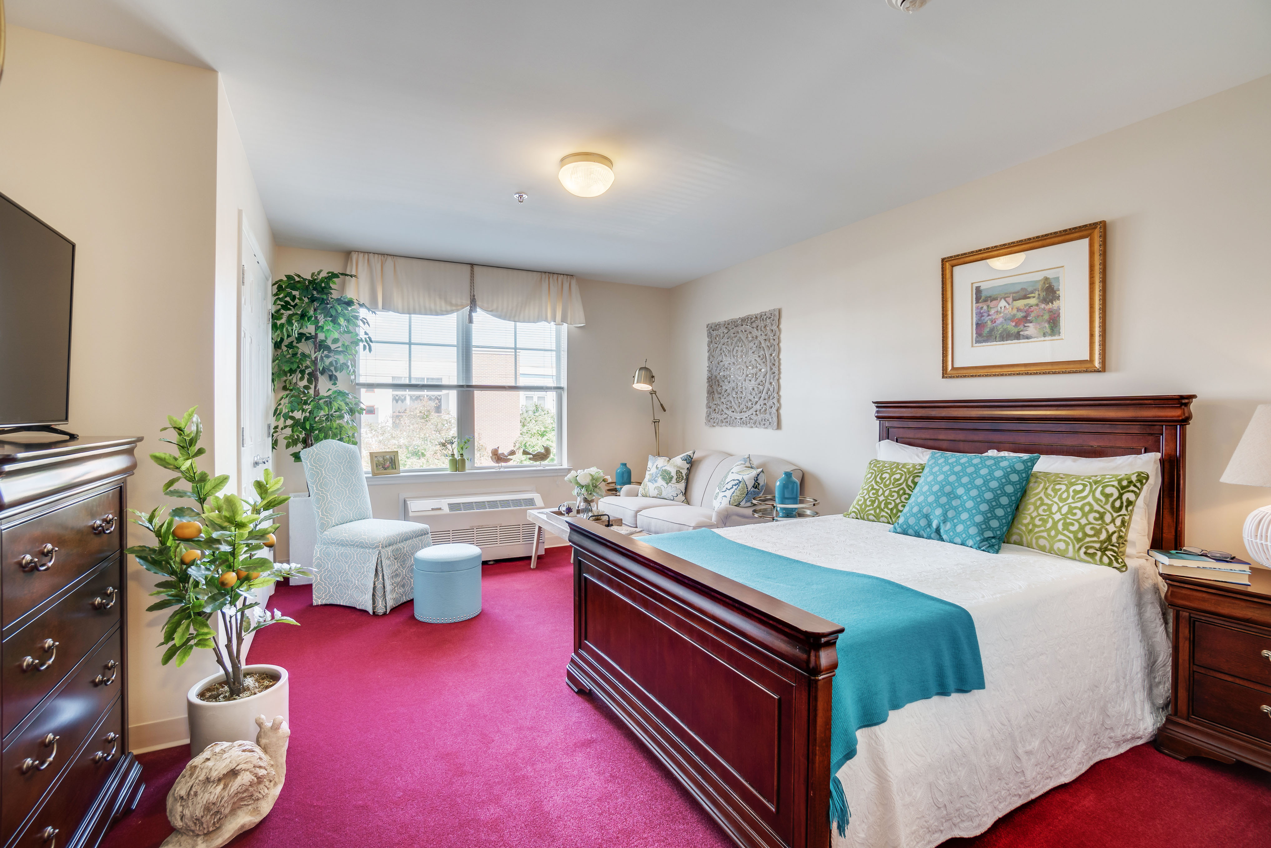 Hollymead room 1